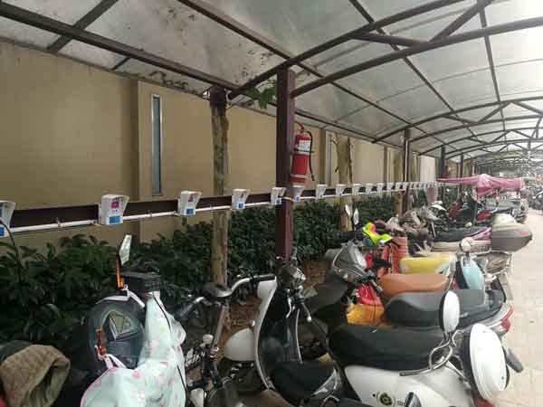 小區(qū)充電站對心愛的電動車電池有損害嗎？